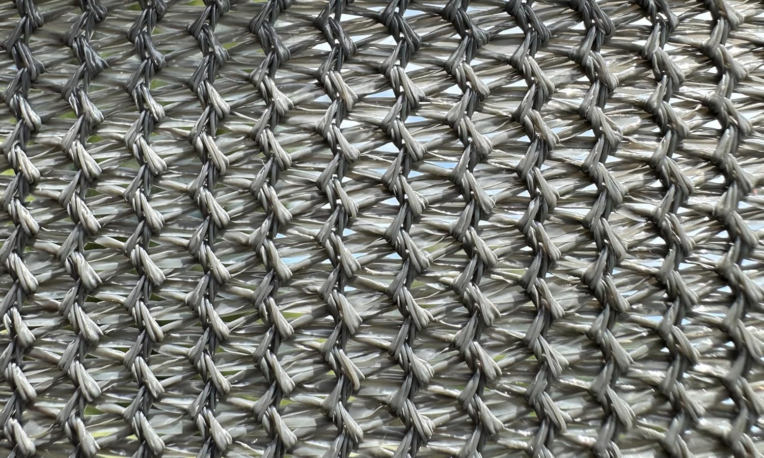 Chicken Saddle with Adjustable Straps for Medium and Large Hens, Chicken Apron, Poultry Saver, Pet Supplies, Including Shoulder Cover (Grey Mesh)