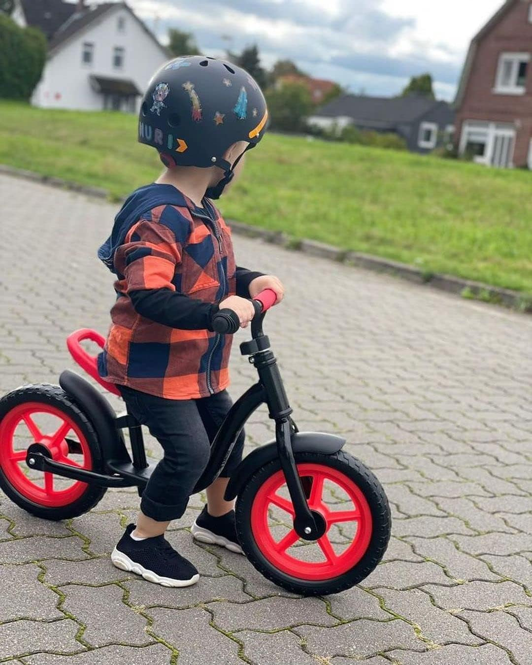 Kids Bike Helmet with DIY Stickers for Toddler Boys Girls I CPSC & CE Certified for Skateboard Roller-Skating Bicycle Scooter I Baby Infant Youth Child Ages 3-5 5-8 8-11 Year Old